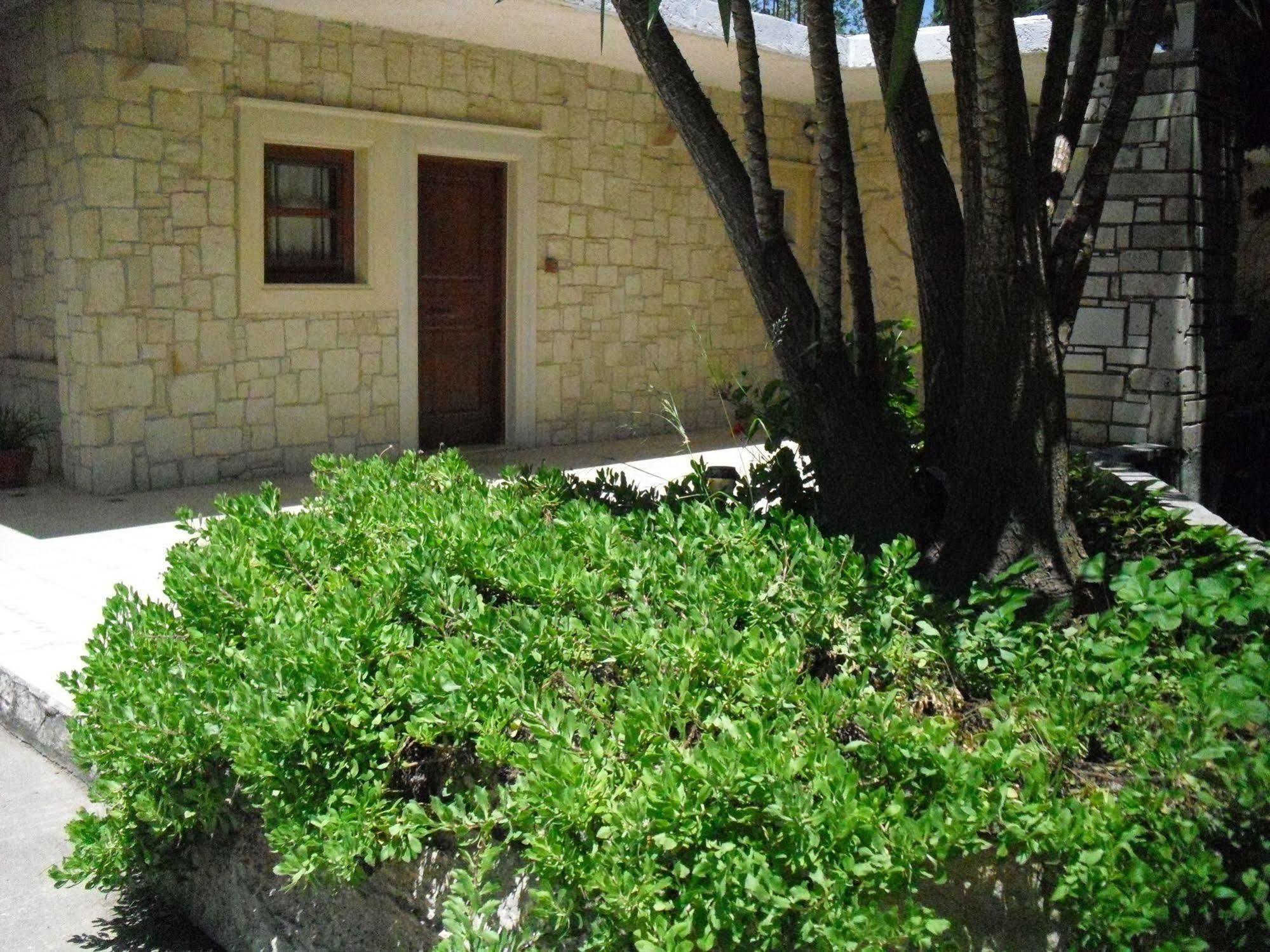 Mountain Vista Resort Roustika Exterior photo